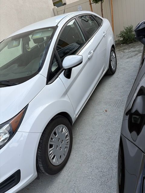 Used 2016 Ford Fiesta S FWD image 4