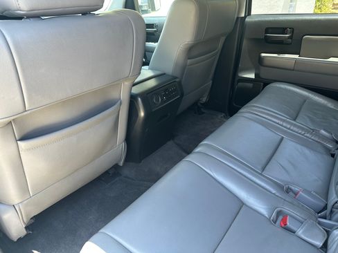 Used 2012 Toyota Sequoia SR5 w/ Premium Pkg RWD image 12