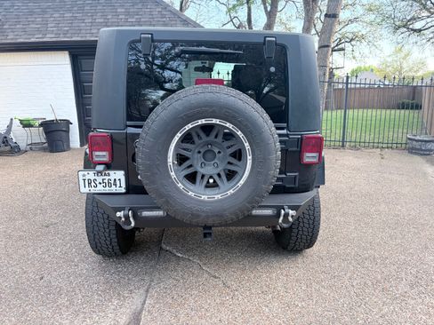 Used 2008 Jeep Wrangler Sahara w/ Dual Top Group image 5