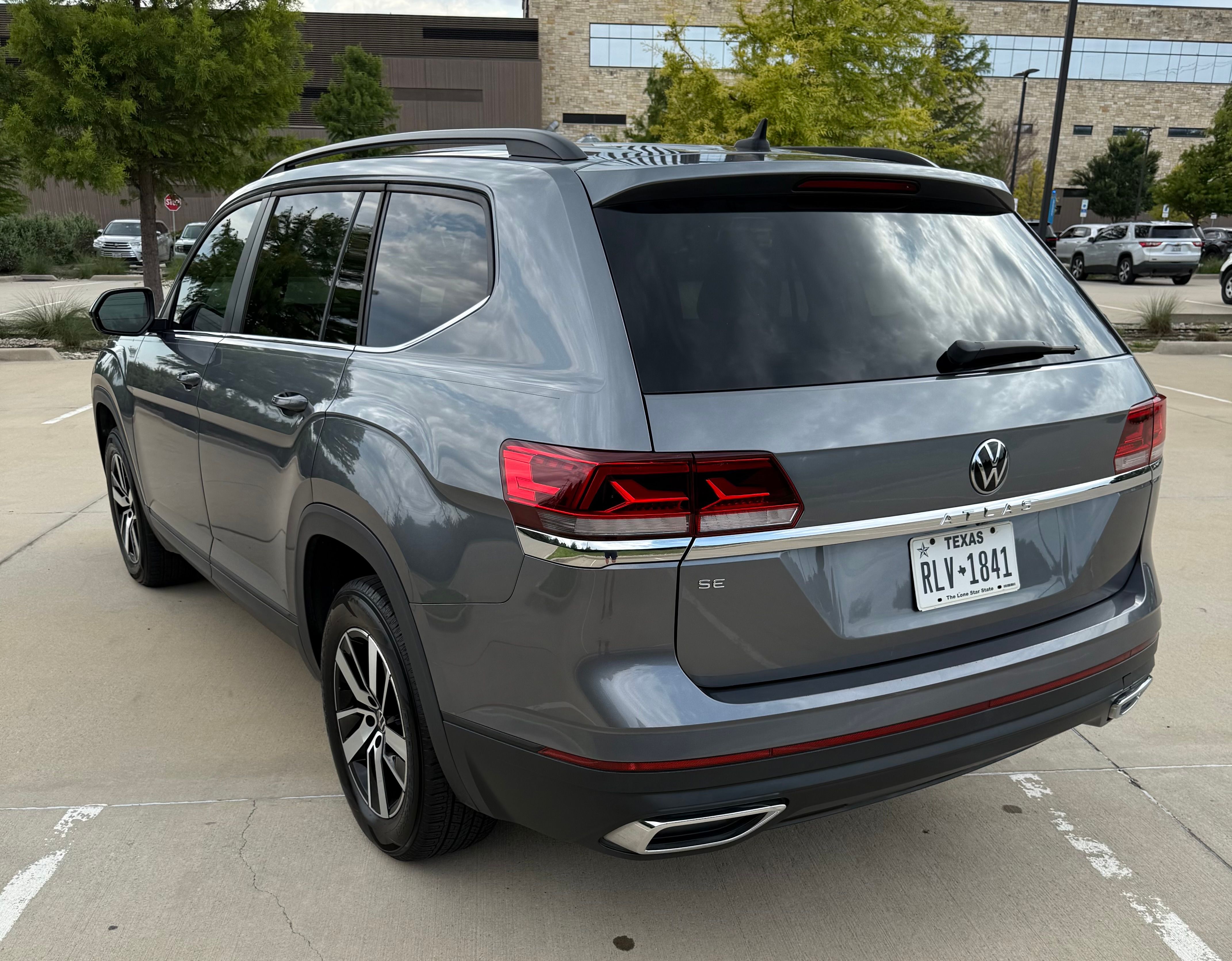 Used 2022 Volkswagen Atlas SE FWD image 10