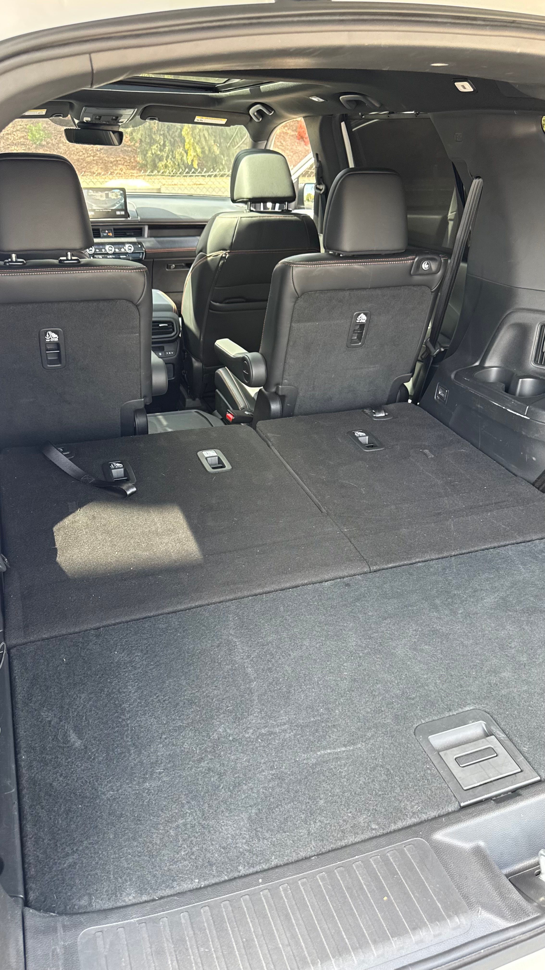 Used 2025 Honda Pilot TrailSport image 20
