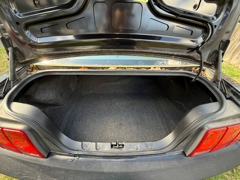 Used 2007 Ford Mustang Premium image 14