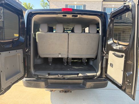 Used 2017 Nissan NV 3500 S w/ Power Package image 12