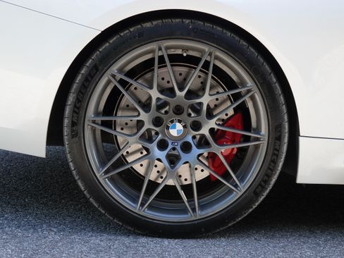 Used 2019 BMW M4 Convertible w/ Competition Package image 13