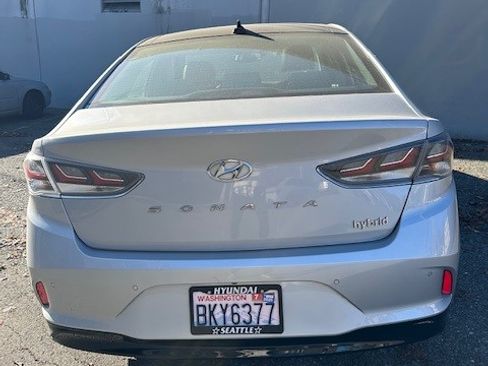 Used 2018 Hyundai Sonata Limited w/ Ultimate Package 02 image 6