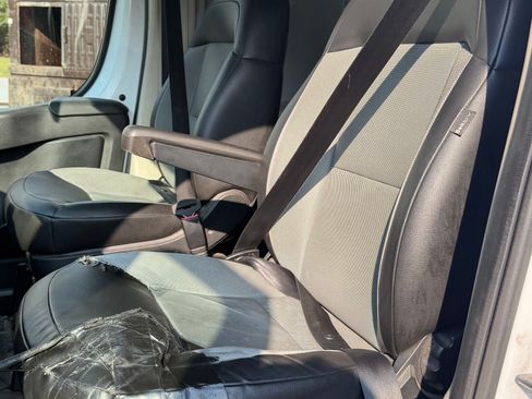 Used 2017 RAM ProMaster 2500 FWD image 10