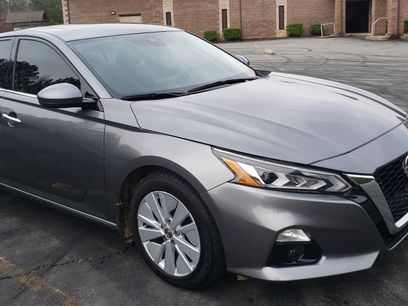 Used 2020 Nissan Altima 2.5 SV