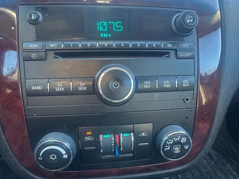 Used 2007 Chevrolet Impala LT image 13