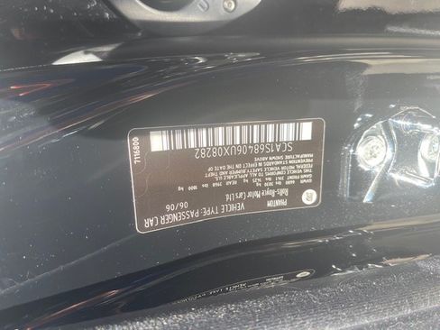 Used 2006 Rolls-Royce Phantom Sedan image 9