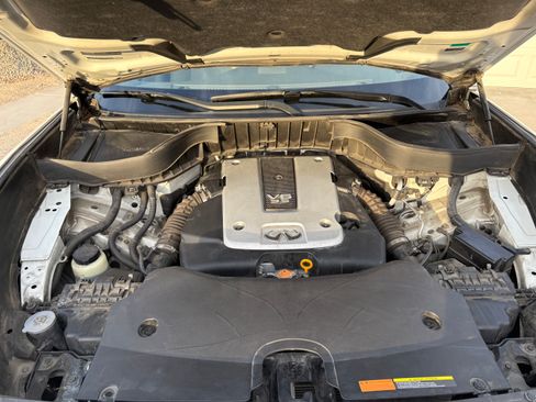 Used 2011 INFINITI FX35 2WD w/ Premium Pkg image 15