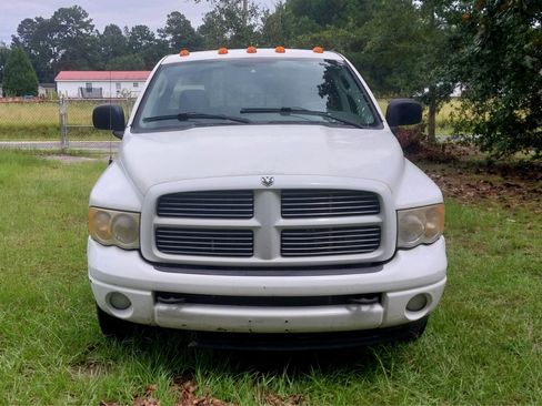 Used 2004 Dodge Ram 3500 Truck SLT w/ Sport Appearance Group image 4