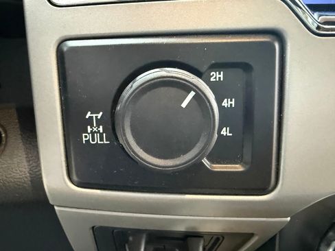 Used 2022 Ford F250 Lariat w/ Lariat Ultimate Package image 27