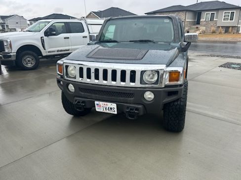 Used 2007 HUMMER H3 image 4