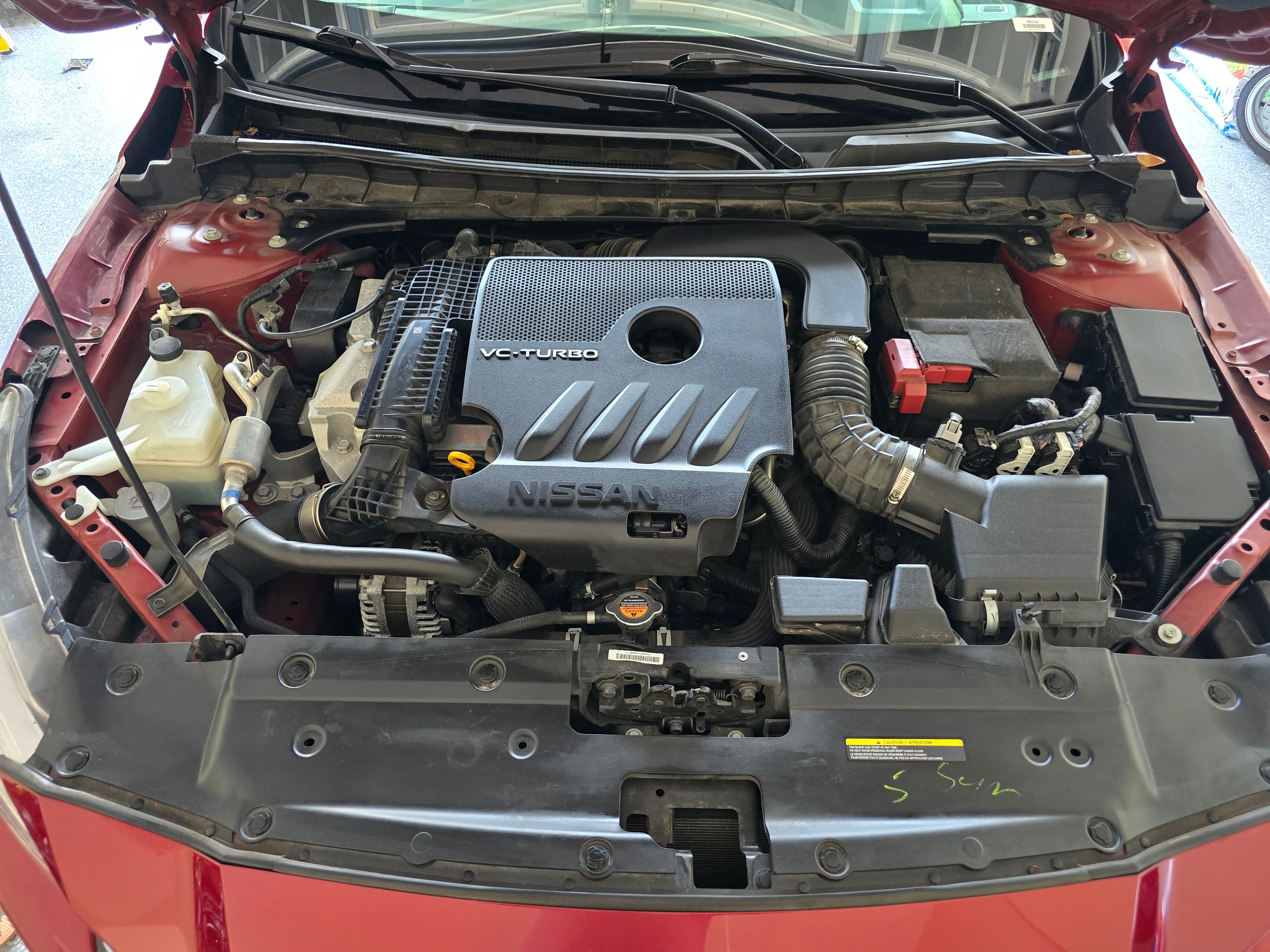 Used 2019 Nissan Altima 2.0 Platinum FWD image 8