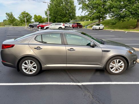 Used 2013 Kia Optima EX FWD image 8