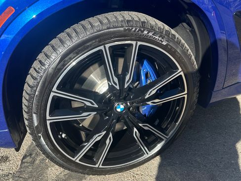 Used 2024 BMW X5 M60i image 6