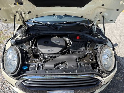 Used 2019 MINI Cooper Clubman image 15