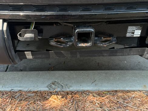 Used 2022 Jeep Grand Cherokee L Laredo image 12