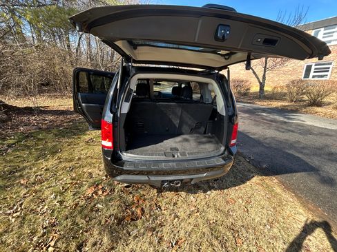 Used 2014 Honda Pilot Touring image 15