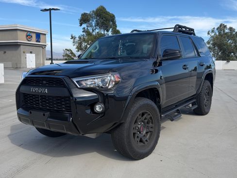 Used 2019 Toyota 4Runner TRD Pro AWD/4WD image 2