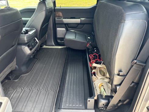 Used 2023 Ford F150 Lariat w/ FX4 Off-Road Package AWD/4WD image 25