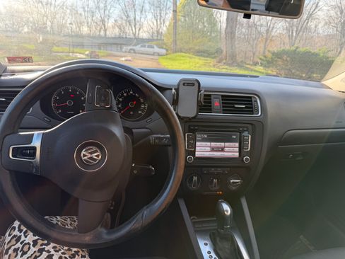 Used 2012 Volkswagen Jetta SE image 11