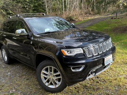 Used 2017 Jeep Grand Cherokee Overland w/ Jeep Active Safety Group