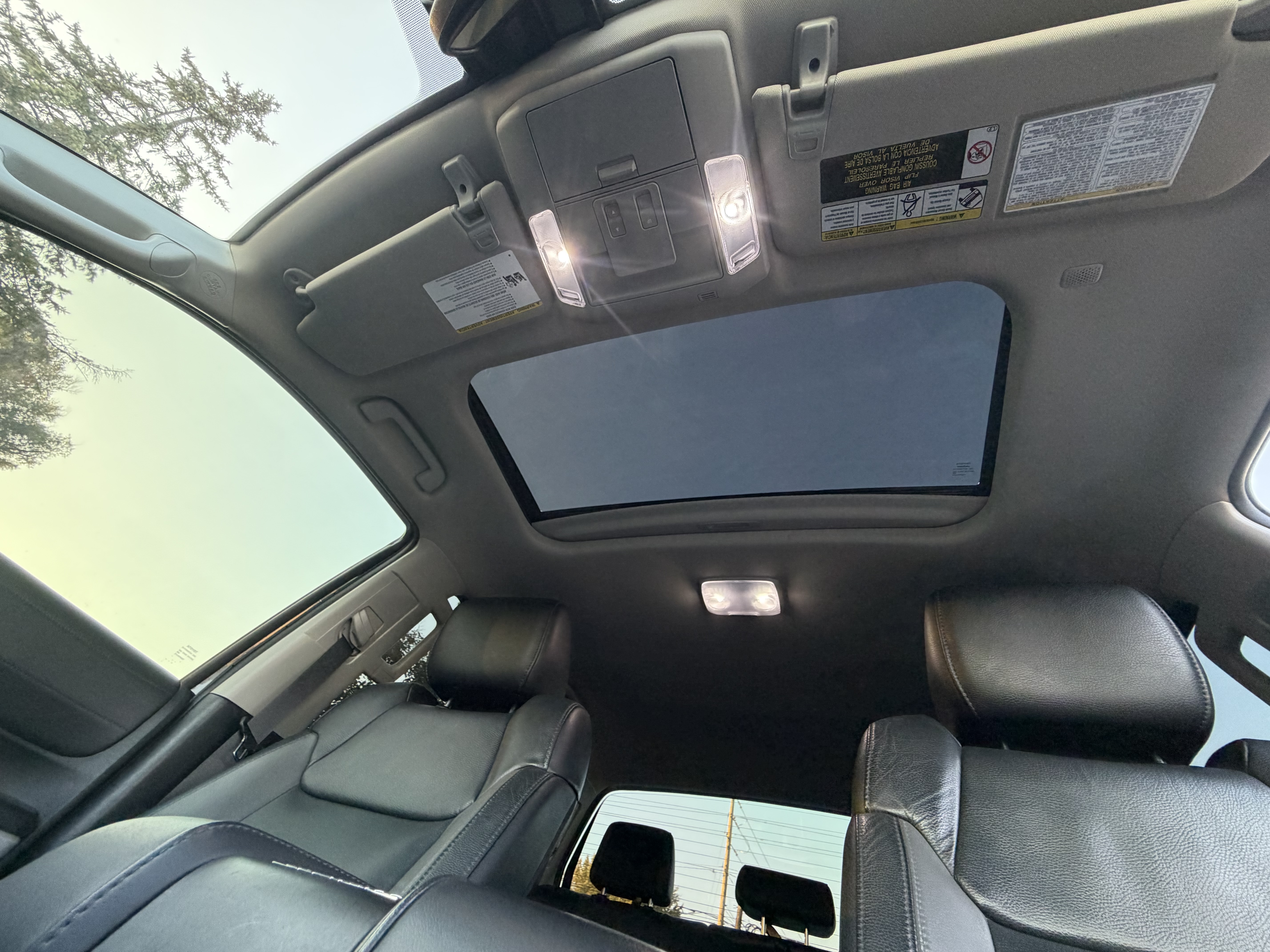Used 2019 Toyota Tundra Limited w/ Limited Premium Package AWD/4WD image 32
