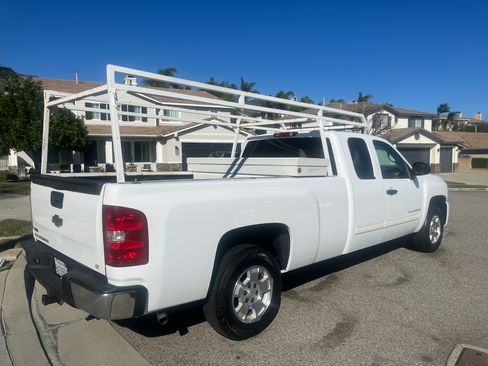 Used 2010 Chevrolet Silverado 1500 LT w/ Power Pack Plus image 4