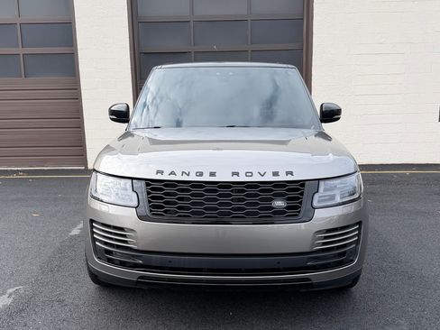 Used 2019 Land Rover Range Rover Long Wheelbase Supercharged image 4