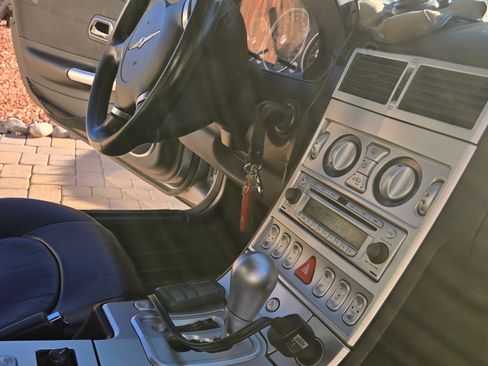 Used 2005 Chrysler Crossfire Limited image 10
