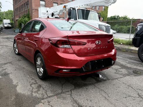 Used 2020 Hyundai Elantra SEL FWD image 12