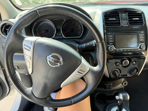 Used 2018 Nissan Versa SV w/ SV Special Edition Package image 2