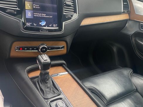 Used 2018 Volvo XC90 T6 Inscription w/ Convenience Package image 9