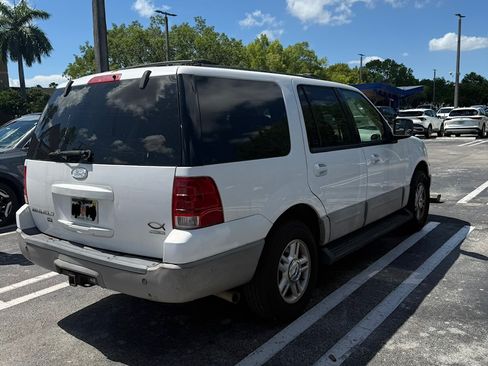 Used 2003 Ford Expedition XLT RWD image 17