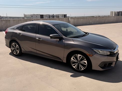 Used 2016 Honda Civic EX-L image 4