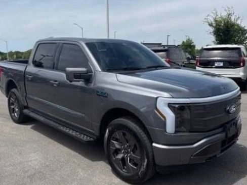 Used 2024 Ford F150 Lightning XLT w/ Max Trailer Tow Package AWD/4WD image 2