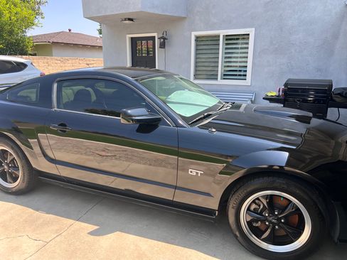 Used 2007 Ford Mustang GT image 4