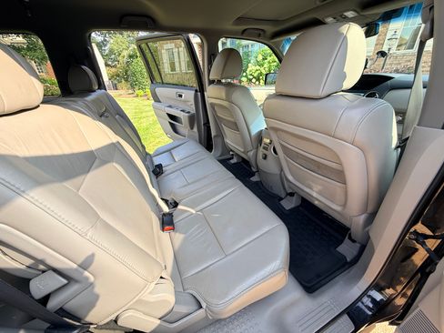 Used 2011 Honda Pilot EX-L image 13