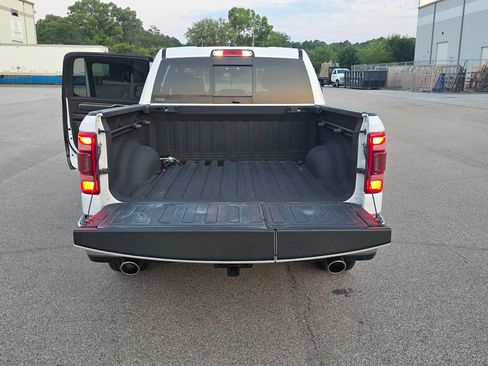 Used 2020 RAM 1500 Limited image 17