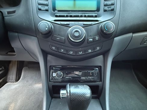 Used 2003 Honda Accord LX image 14