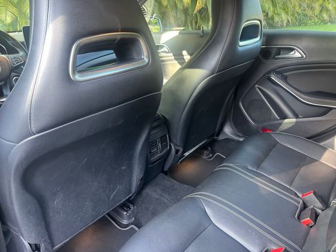 Used 2019 Mercedes-Benz CLA 250 image 6