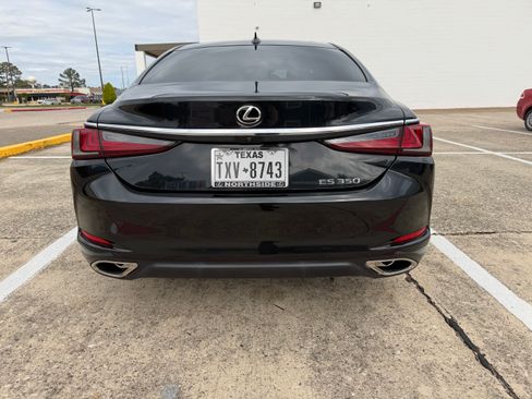 Used 2021 Lexus ES 350 w/ Premium Package image 8