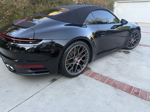 Used 2020 Porsche 911 Carrera S image 12