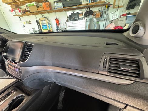 Used 2022 Honda Ridgeline RTL-E image 8