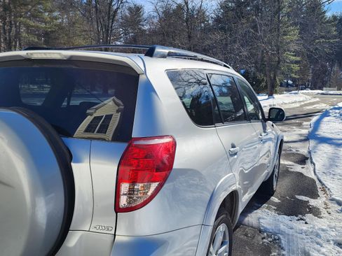 Used 2008 Toyota RAV4 Sport image 6