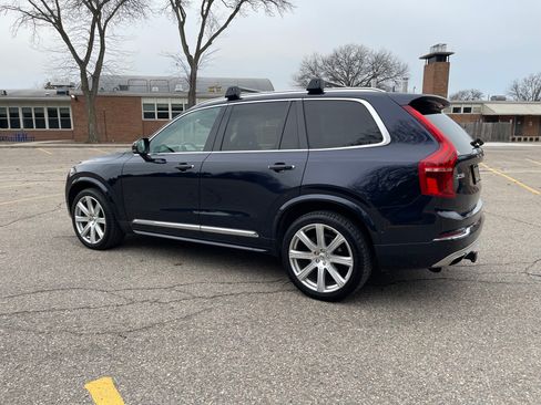 Used 2016 Volvo XC90 T6 Inscription w/ Vision Package image 11