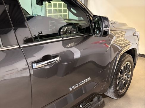 Used 2022 Toyota Tundra Limited image 9