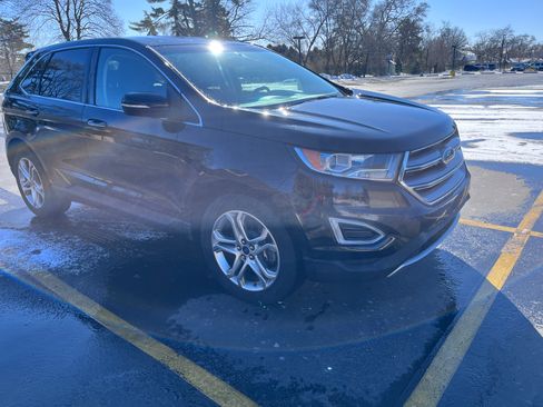 Used 2016 Ford Edge Titanium w/ Equipment Group 301A image 5