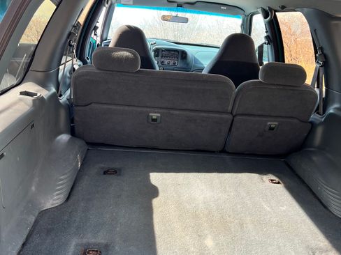 Used 1997 Ford Expedition 4WD image 16